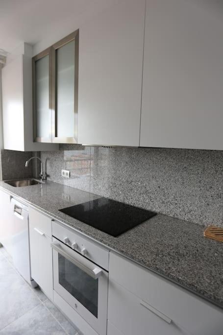 Apartamento Piso Centrico Con Vistas Al Mar *